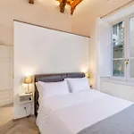 Iconic Square Luxury Attic Tuscany Apartamento Siena