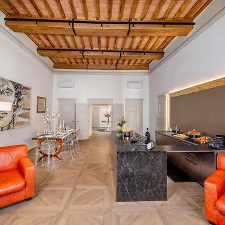Apartamento Iconic Square Luxury Attic Tuscany Siena